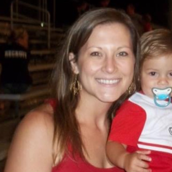 Meet your Posher, Tina - Picture 1 of 1